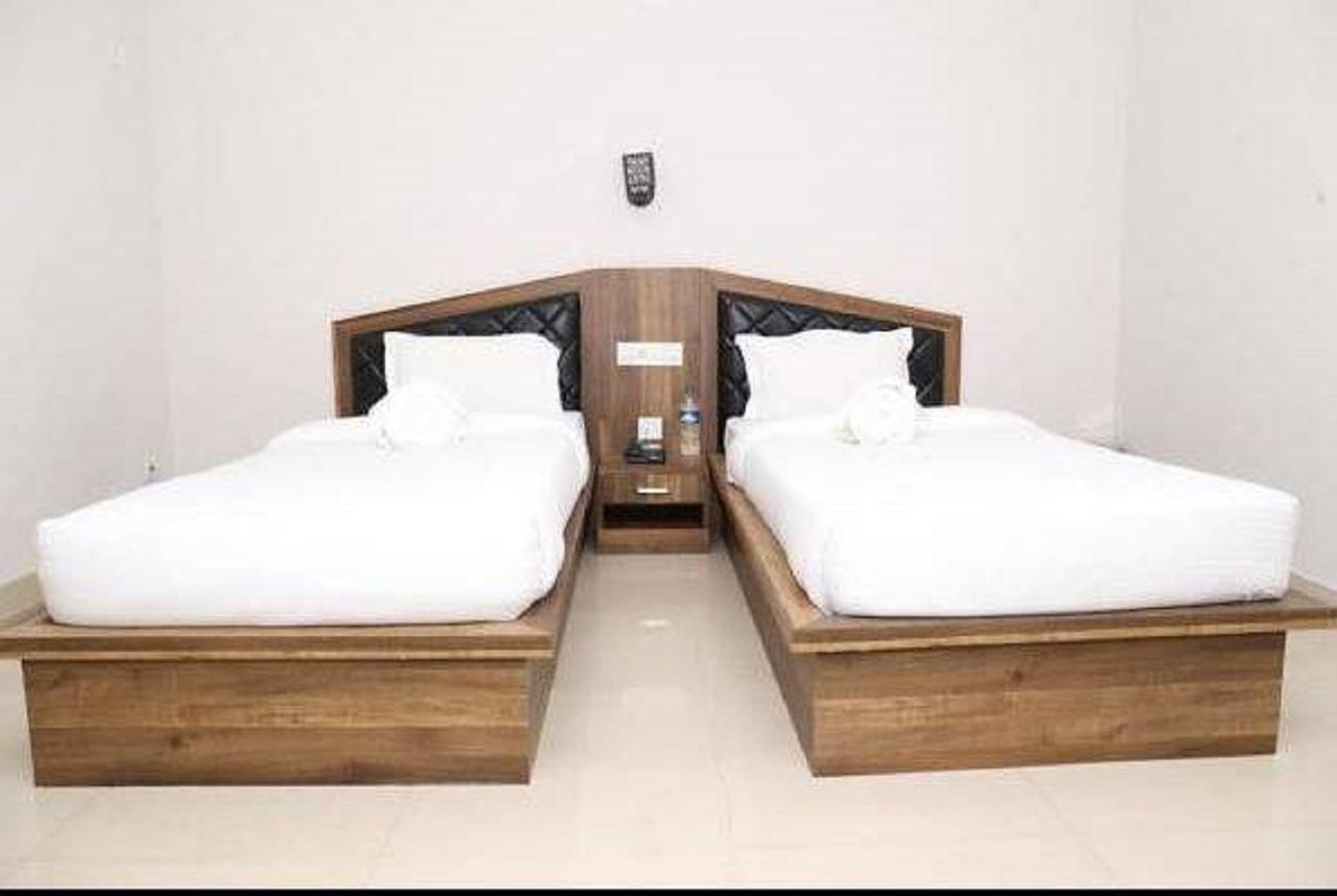 Hotel Europa Inn Dimāpur Exteriör bild